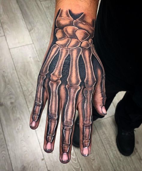 Skeleton Hand Outline Tattoo Negative Space Hand Tattoo, Skeleton Hand Tattoos Stencil, Skeleton Hand Tattoos Men, Sleeve Tattoos Skeleton, Mens Skeleton Hand Tattoo, Easy Hand Tattoos For Guys, Skeleton Hand Stencil, Skeleton Mouth Hand Tattoo, Hand Tattoos Bones