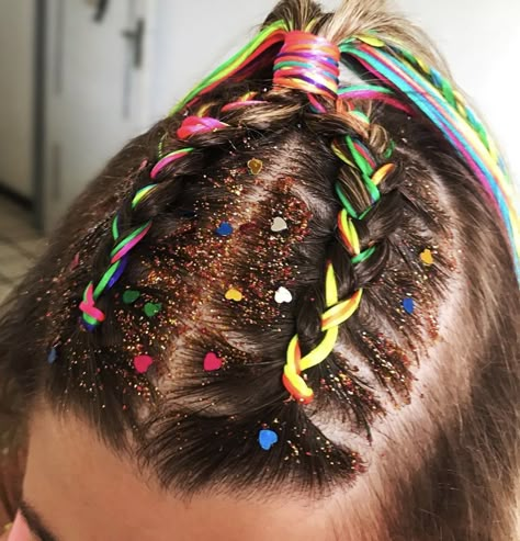 Coloured Braids, Colour Party, Hair Accessories Braids, Rave Hair, Colored Braids, Glamorous Hair, Bow Hairstyle, Wacky Hair, Birthday Hair