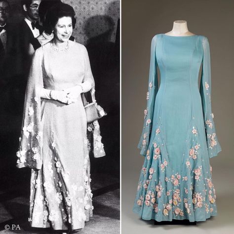 22 Times Queen Elizabeth’s Bold Outfits Made Her Look Brighter Than Everyone Around Her Royal Wardrobe, Royal Gowns, Norman Hartnell, Elizabeth 2, Royal Clothes, Bold Outfits, Mcm Style, Rainha Elizabeth Ii, Royalty Fashion