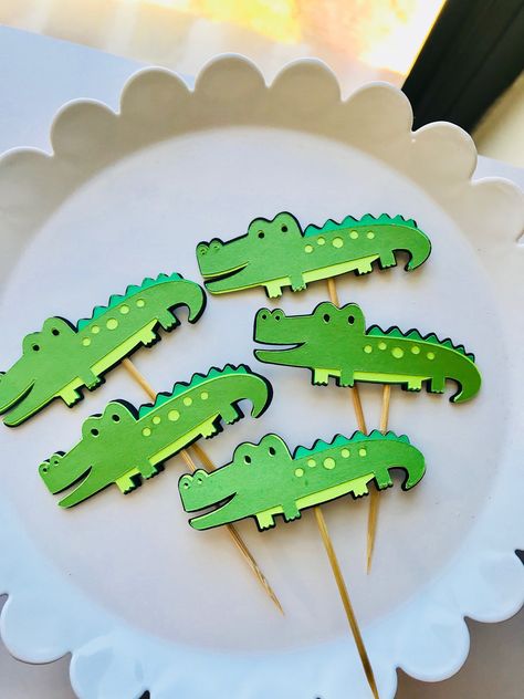 Alligator Birthday Party, Alligator Birthday Parties, Crocodile Party, Alligator Party, Alligator Birthday, First Birthday Party Decorations, Safari Birthday Party, Jungle Party, Safari Birthday