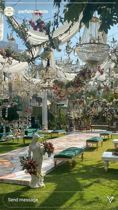 Indian Castle Wedding, Outdoor Desi Wedding, Garden Nikkah Decor, Fancy Garden Wedding, Japanese Wedding Aesthetic, Shaadi Theme, Outdoor Nikkah Decor, Rich Asian Wedding, Birthday Venue Ideas