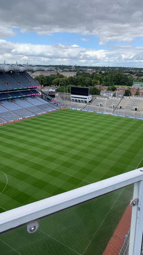 croke park GAA dublin sam maguire Camogie Aesthetic, Gaelic Football Aesthetic, Clodagh Core, Adam Banks, Croke Park, Fav Place, Vision Board Photos, Sports Arena, Sports Aesthetic