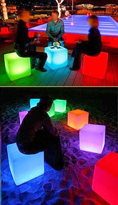 LED CUBE Furniture Chair Table Glows and is rechargeable Uv Party, Cube Furniture, Glow In Dark Party, Glow In The Dark Party, Glow Birthday Party, Led Cube, Party Neon, Nightclub Design, Blacklight Party