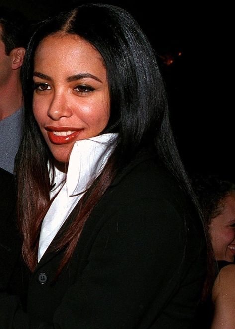 Aaliyah Singer, Aaliyah Aesthetic, Rip Aaliyah, Aaliyah Hair, Aaliyah Style, Aaliyah Haughton, After Party, Aaliyah, Rest In Peace