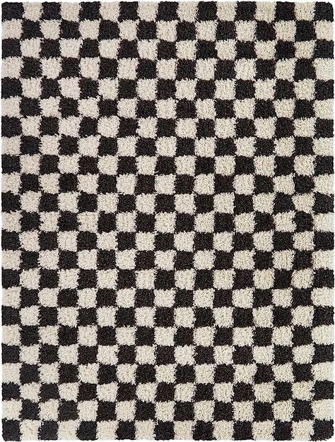 Black And White Living Room Aesthetic, Checkered Rug Aesthetic, Checkerd Rug, Checkered Rug Bedroom, Checkered Rug Living Room, Checkered Bedroom, Interior Design Black And White, Rug Bedroom Aesthetic, Black And White Checkered Rug