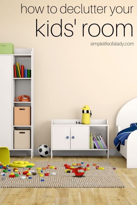 Has your kids' stuff gone out of control? Check out these simple tips on decluttering your kids' room! Minimal Kids Room, Minimalistic Life, Granola Mom, Minimalistic Lifestyle, Minimalist Kids Room, Toddler Chores, Minimalist Mom, Healthy Children, Minimalist Kids