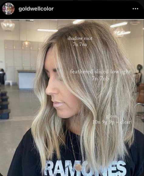 Fall 2024 Hair Trends Straight, Dark Blonde Toner Formula, Natural Blonde Formula, Dark Blonde Toner Shades, Blonde Root Melt With Money Piece, Redken Shades Formulas, Redken Shades Eq Formulas, Blonde Formulas, Redken Blonde