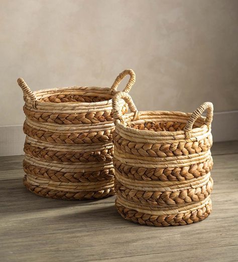 Water Hyacinth Weaving, Diy Woven Basket, Entryway Basket, Basket Toy Storage, Water Hyacinth Basket, Banana Bark, Hyacinth Basket, Storage Entryway, Basket Weaving Diy