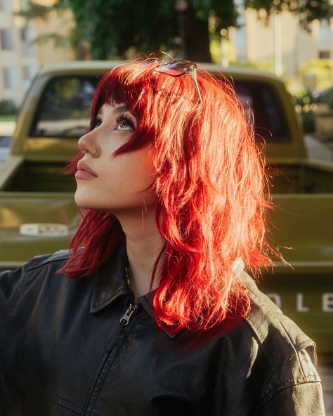 Red Hair Photoshoot, Kailee Morgue, Edgy Hair Color, Hair Photoshoot, Burnt Hair, Colourful Hair, Dark Red Hair, Photoshoot Idea, Haircuts Straight Hair