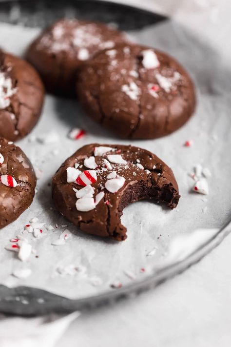 Peppermint Brownie Cookies, Christmas Brownie, Peppermint Brownie, Holiday Baking List, Christmas Brownies, Broma Bakery, Peppermint Brownies, Cookie Brownie Recipe, Peppermint Cookies