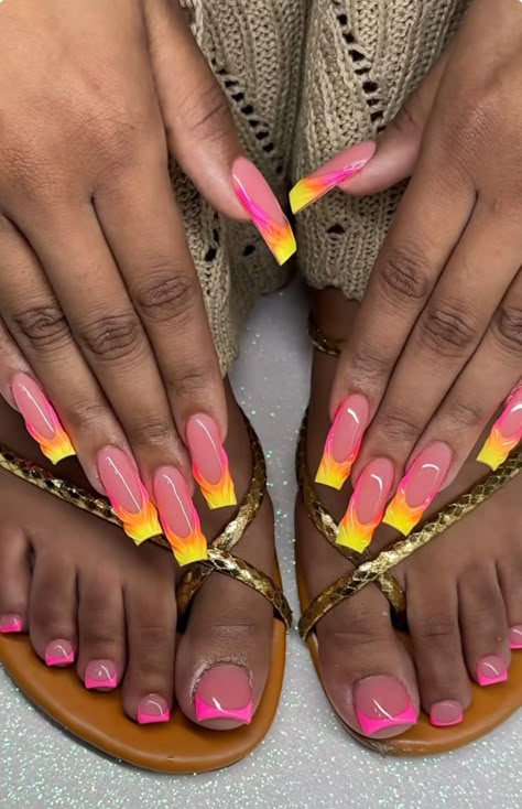 Summer Vacay Nails 2024, Nails Summer Yellow, Carnival Nails Designs, Pedicure Summer, Pretty Nails Design, Mani Pedi Combos, Carnival Nails, Vacay Nails, Orange Acrylic Nails