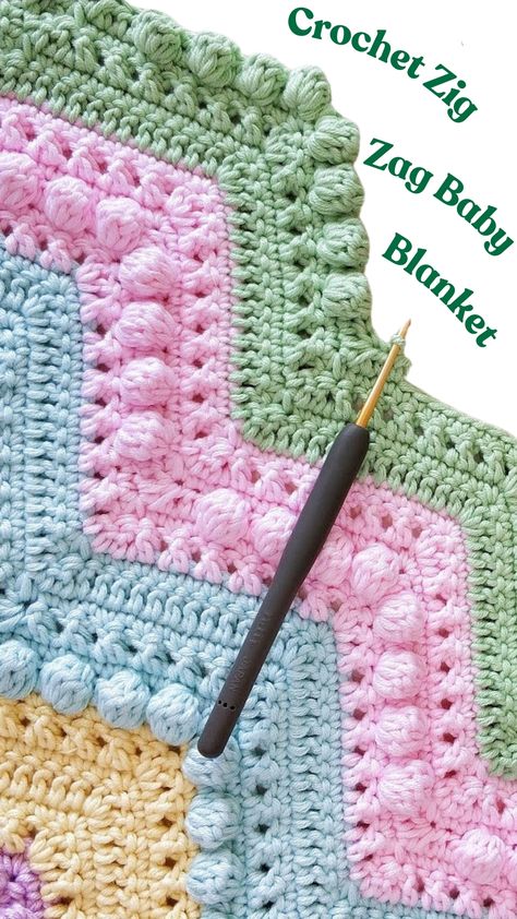 Crochet Zig-Zag Blanket – Nerd’s Guide – Tutorials & More Crochet Blankets In The Round, Zigzag Crochet Blanket, Unique Crochet Blanket, Zig Zag Crochet, Guide Design, Art Crochet, Crochet Stitches Free, Gather Round, Peak Design