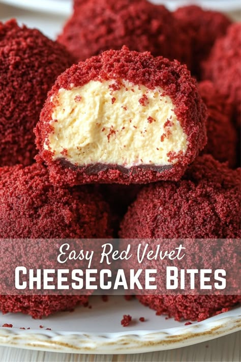 EASY Red Velvet Cheesecake Bites Red Velvet Chess Squares, Easy Red Velvet Cheesecake, Pound Cake Bites, Finger Foods Desserts, Red Velvet Cheesecake Bites, Red Velvet Cheesecake Cupcakes, Easy Dinner Desserts, Candy Homemade, Finger Food Desserts