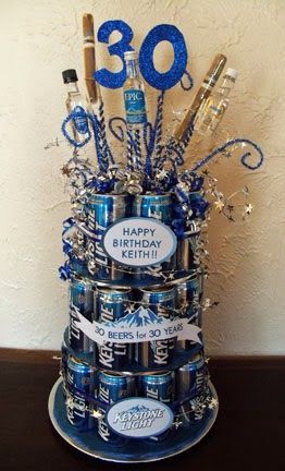 Life on E Avenue: Beer cake diy (30 beers for 30 years!) Diy Beer Cake, Beer Cakes, Beer Can Cakes, Birthday Beer Cake, 30th Bday Party, Birthday Men, Cake In A Can, Beer Cake, 30th Bday