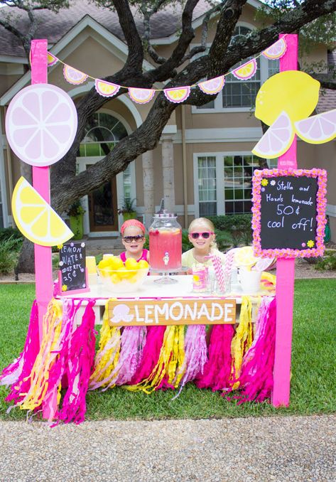 Make A Lemonade Stand, Kids Lemonade Stands, Lemonade Stand Sign, Lemonade Stand Party, Fun Diy Ideas, Pink Lemonade Recipes, Kids Lemonade, Diy Lemonade Stand, Diy Lemonade