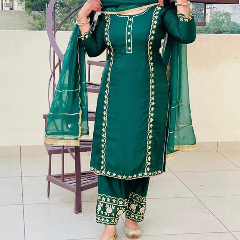 Sui Dhaaga Boutique on Instagram: “2CH6GS... beautiful machine work green suit... U can choose colour nd stuff also... For enquiry u can msg me on wts aap 8591930000... Dm…” Suit Machine Work Design, Black Suit Work Design, Machine Work Suits For Women, Machine Work Designs For Suits, Simple Machine Work Suit, Green Colour Suit Design, Machine Work Suits Designs, Suit Work Design, Punjabi Suit Machine Work Design