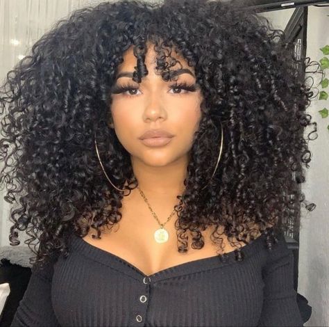 Curly Cut Short Hair, Layered Curly Wig Black Women, Curly Sew In With Bangs, Long Curly Hair With Bangs Black Women, Fro With Bangs, Afro Hair With Bangs, Curly Hair With Bangs Black Women, Wolf Cut Curly Hair Black Women, Big Curly Hair With Bangs