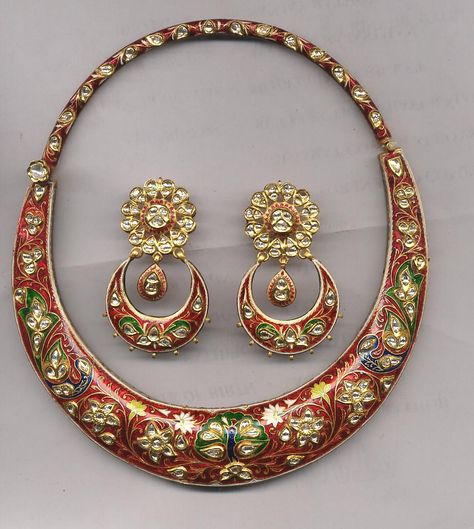 HANSHLI KUNDAN MEENA OLD Jewellry Box, Affordable Engagement Rings, Rajputi Jewellery, Gold Pendant Jewelry, Antique Gold Jewelry, Indian Jewelry Sets, Polki Jewellery, Gold Jewellery Design Necklaces, India Jewelry