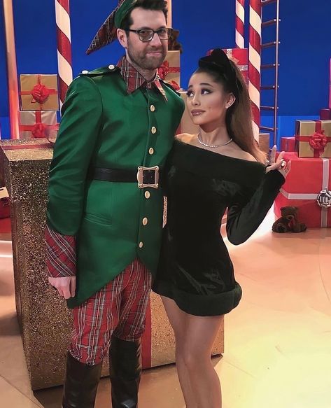 Billy Eichner, Ariana Grande Cat, Santa Dress, Ariana Grande Style, Santa Outfit, Outfit Christmas, Ariana Grande Pictures, Ariana G, Dangerous Woman