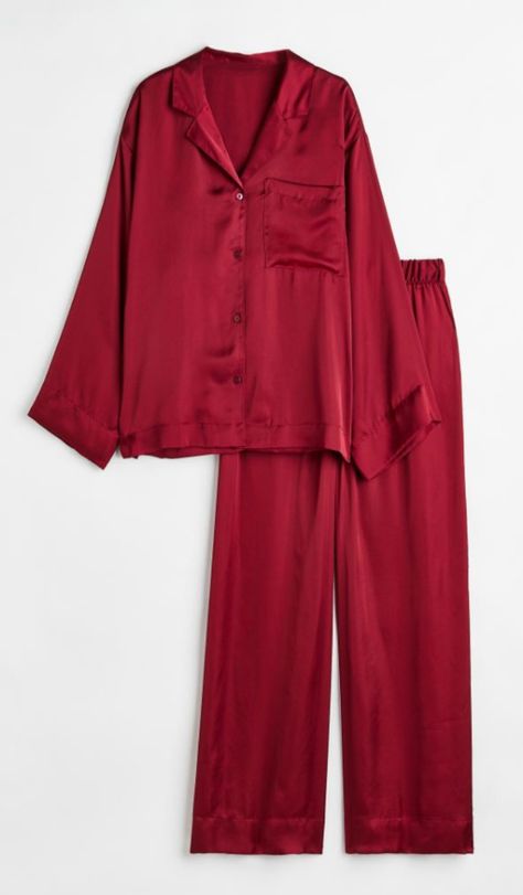 Red Silk Pajamas, Pajamas Aesthetic, Silk Pajamas Women, Red Pajamas, Pyjama Satin, Pajama Fashion, Pajamas For Women, Cute Sleepwear, Cute Pajama Sets