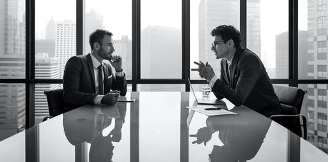 Business Meeting Aesthetic, Magical Lifestyle, Black And White Office, Photography Office, Business Portrait Photography, Office Men, Professional Work Outfit, Office Pictures, Corporate Image