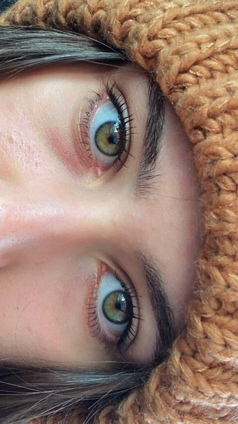 Summer Color Makeup, Eye Photos, Pretty Eyes Color, Green Eyes Makeup, Blue Eyes Aesthetic, Woman Eyes, Lily Calloway, Hazel Green Eyes, Beautiful Green Eyes