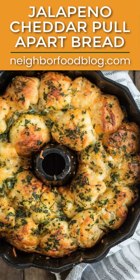 Pull Apart Monkey Bread, Pull Apart Recipes, Savory Monkey Bread, Party Bread, Bread Pull Apart Recipes, Jalapeno Recipes, Jalapeno Cheddar, Cloud Bread, Pull Apart Bread