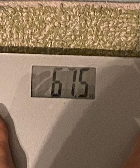 Weight Scale Aesthetic 65 Kg, Weight Scale Aesthetic 50 Kg, Loosing Weight Vision Board, Body Weight Scale, Fitness Vision Board, Wish Board, Vision Book, Life Vision Board, Vision Board Affirmations