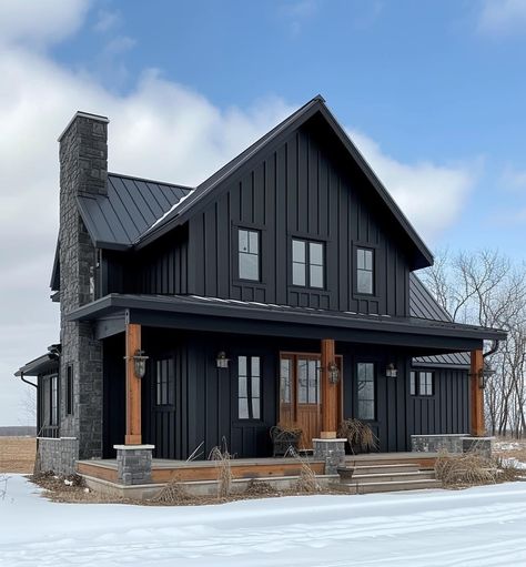 Black House Wood Accents, Black And Wood Exterior House, Black Vinyl Siding, Black Metal Siding, Black Barndominium Ideas, Goth House, Country Kitchen Ideas, Black Cabin, Small Modern House Plans