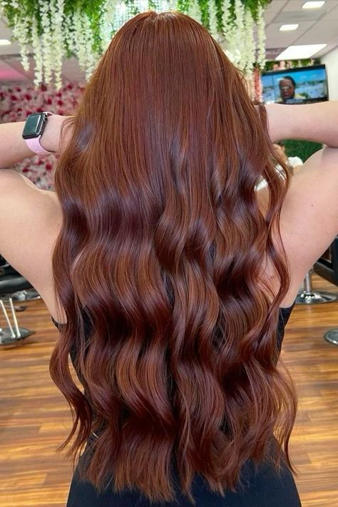 #HairColorIdeasForBrunettes #HairstylesForLongHair #HairColor #HairDyeIdeas #HairAccessories #HairAesthetic #HairArt #HairAndBeardStyles #HairAccessoriesForWomen #HairAffair #HairAccessoriesClips #HairBraids #HairBeauty #HairBraidDesigns #HairBow #HairBrush #HairBunTutorial Deep Ginger Hair, Dark Copper Brown Hair, Color Hair Styles, Dark Brown Hair With Highlights, Highlights Hair Color, Highlights Hairstyles, Hair Color For Brown Skin, Light Auburn Hair, Brown Hair Inspiration