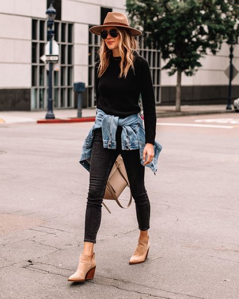 Look Boho Chic, Looks Country, Stylish Fall Outfits, Fall Staples, Fashion Jackson, Outfit Jeans, Mode Casual, Looks Street Style, Outfit Inspiration Fall