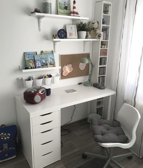 Vanity And Desk Combo Ideas Bedrooms, Study Table Designs, Makeover Bedroom, White Desk, Study Room Decor, Desk Ideas, Small Room Design, Teen Bedroom Decor, Room Design Bedroom