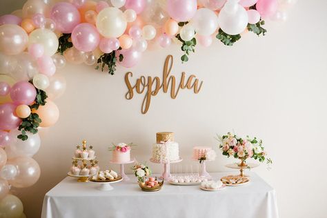 Balloon Arch Cake Table, Cake Table Birthday Party, Birthday Party Cake Table Ideas, Pink And Gold Birthday Party Decorations, Birthday Cake Table Ideas, 1st Birthday Cake Table, Birthday Cake Table Decorations, Cake Table Decorations Birthday, 18th Party Ideas