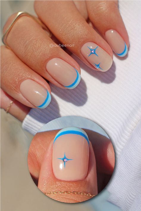 Short blue nail design idea Natural Gel Nails Ideas Art Designs, Blue Tip Nails With Design, Blue Nails With Tips, Short Nail Designs Blue French Tips, Robbins Egg Blue Nails, Simple Nail Art French Tip, Short Gel Nail Designs French Tips, Blue White Tip Nails, Simple Spring Nail Ideas French Tip