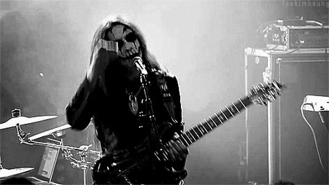 Heavy Metal Desktop Wallpaper, Metal Head Bf, Metalhead Banner Gif, Slipknot Gif Banner, Black Metal Guitarist, Dimmu Borgir, Transition Goals, Goth Boy, Feeling Empty