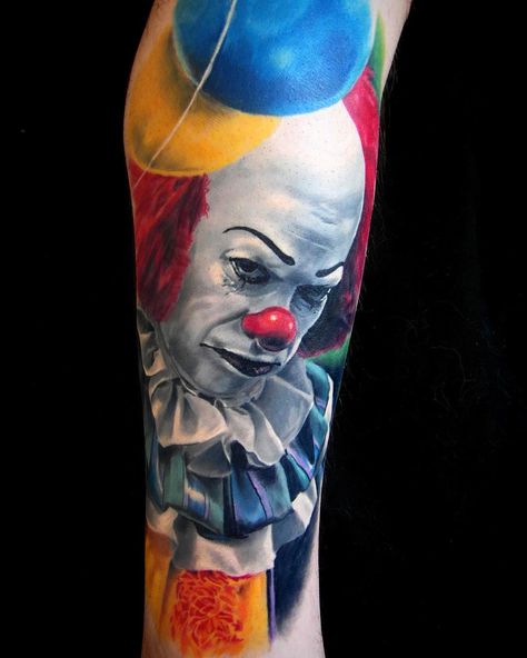 Tattoo artist Michael Taguet authors tattoos in color and black&grey realism | France Horror Tattoo Ideas, Pennywise Tattoo, Evil Clown Tattoos, Es Pennywise, Horror Movie Tattoos, Hyper Realistic Tattoo, Clown Tattoo, Movie Tattoos, Scary Tattoos