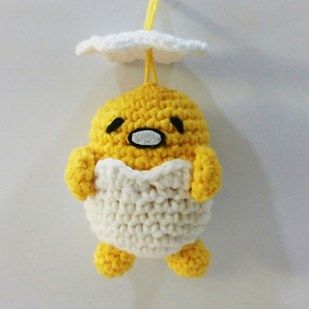 Musings of an Average Mom: Free Hello Kitty and Sanrio crochet patterns Gudetama Crochet, Hello Kitty And Sanrio, Cute Sanrio Characters, Sanrio Crochet, The Lazy Egg, Amigurumi Food, Hello Kitty Crochet, Lazy Egg, Crochet Doll Tutorial