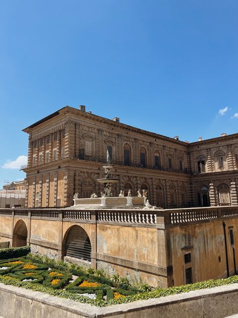 Boboli Gardens, The Boboli Gardens, Boboli Gardens Florence, Giottos Bell Tower Florence, Bellagio Conservatory & Botanical Gardens, Palazzo Vecchio Florence, First Bank, Rich Family, Blue Paint