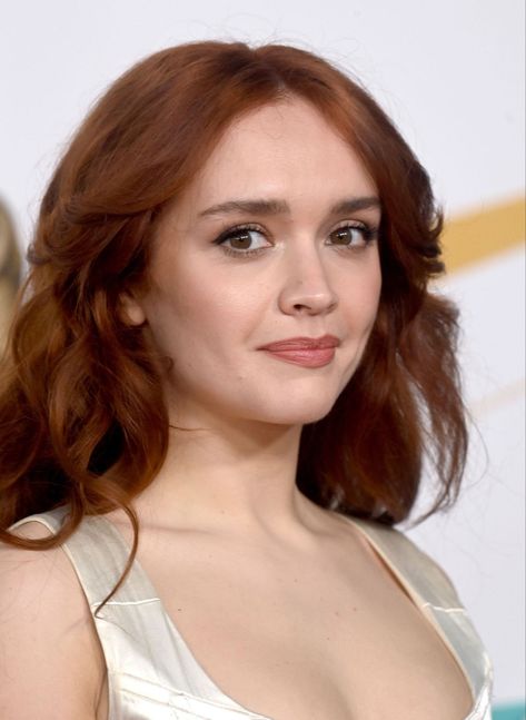 Ginger Hair Hazel Eyes, Hair Hazel Eyes, Olivia Cooke, Hazel Eyes, Ginger Hair, Old Hollywood, Redheads, Hair Inspo, Ginger