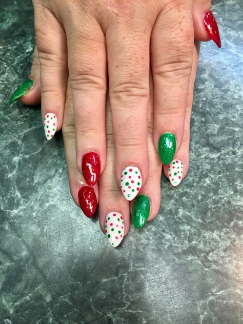 Red, green, white, and polka dot Christmas nails Red And Green Polka Dot Nails, Green Red And White Nails, Red Green White Nails, Red White Green Nails, Christmas Nails Polka Dots, Red Green And White Nails, Christmas Polka Dot Nails, Red White And Green Nails, Kids Christmas Nail Designs