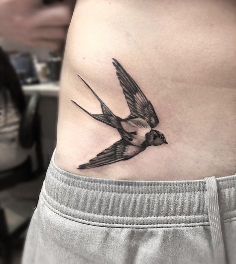 Bird Hand Tattoo, Sparrow Tattoo Design, Traditional Hand Tattoo, Cowboy Tattoos, Garden Tattoos, Sparrow Tattoo, Tattoo Back, Swallow Tattoo, Star Tattoo Designs