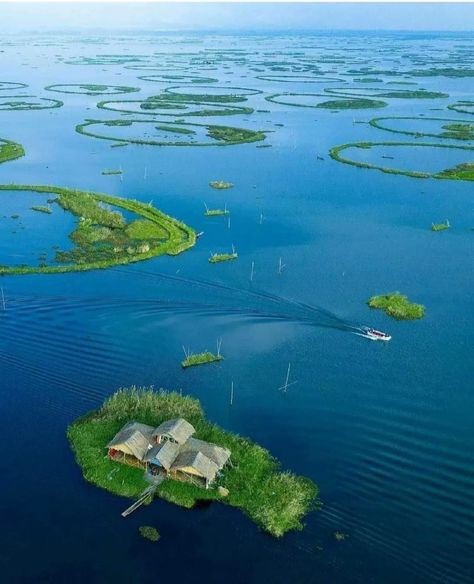 Loktak Lake Manipur, Loktak Lake, Army Images, Lake Photography, Northeast India, View Wallpaper, Munnar, Lake Pictures, Jammu And Kashmir