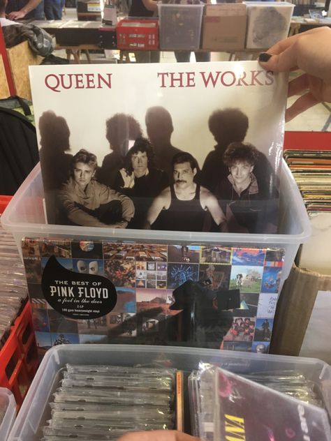 Queen Vinyl Aesthetic, 80s Vinyl, Queen Vinyl, Fairy King, Cd Aesthetic, Borhap Cast, Vinyl Aesthetic, Vinyl Covers, Record Stores