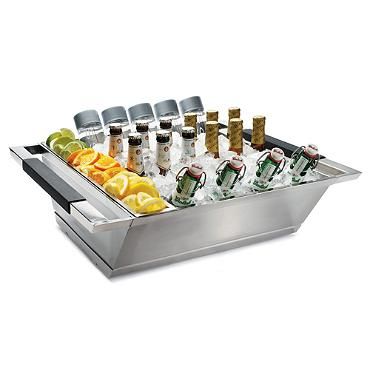 The Glacier Double Wall Beverage Server keeps all your refreshments ice cold during all your summer parties. Drink Tray, Beverage Server, Buffet Set, Drinks Tray, Bath Essentials, Red Wallpaper, Beer Glass, Summer Parties, Lemon Lime