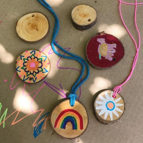 Summer Camp Crafts For Kids Diy Projects, Survival Camp For Kids, Camping Themed Crafts For Kids, Camp Firelight Vbs Crafts, Camp Themed Crafts, Camping Crafts For Toddlers, Camping Themed Crafts, Kids Camp Crafts, Campground Crafts