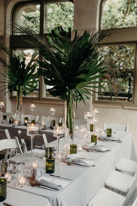 Tropical Leaf Centerpiece Wedding, Wedding Venue Styled Shoot, Tropical Wedding Alter Ideas, Modern Tropical Wedding Florals, Palm Decor Wedding, Tropical Forest Wedding Theme, Tropical Modern Wedding Decor, Classy Tropical Party, Indoor Tropical Wedding Reception