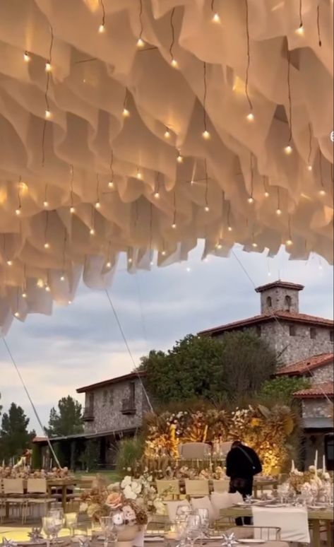 Fabric Ceiling Pergola, Outdoor Wedding Ceiling Decor, Roof Decoration Ideas For Wedding, Fabric Ceiling Design, Ceiling Design Wedding, Fabric Draped Ceiling, Fringe Ceiling, Wedding Ceiling Decorations, Woodland Theme Wedding