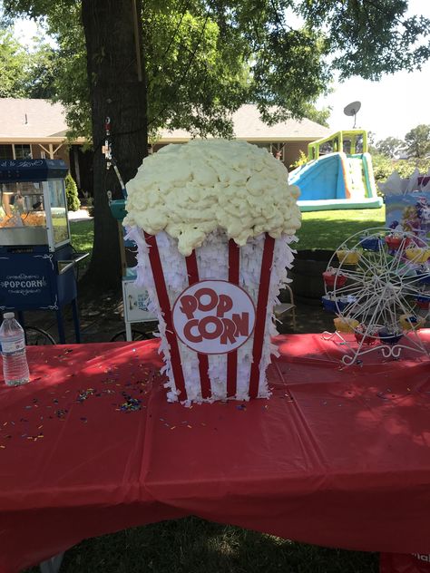 Popcorn piñata carnival birthday party Carnival Popcorn, Picnic Games, Carnival Birthday Party, Carnival Theme, Carnival Birthday Parties, Carnival Themes, Carnival Birthday, Circus Party, Kids Party Ideas