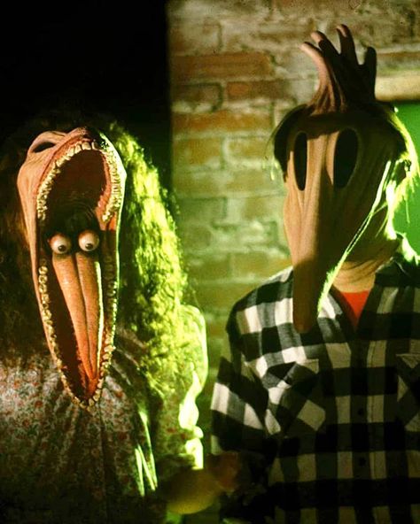 Beetlejuice Beetlejuice Film, Ghost Mask, Beetlejuice Movie, Tim Burton Art, House Guests, Tim Burton Films, Tim Burton Movie, Theatrical Makeup, Michael Keaton