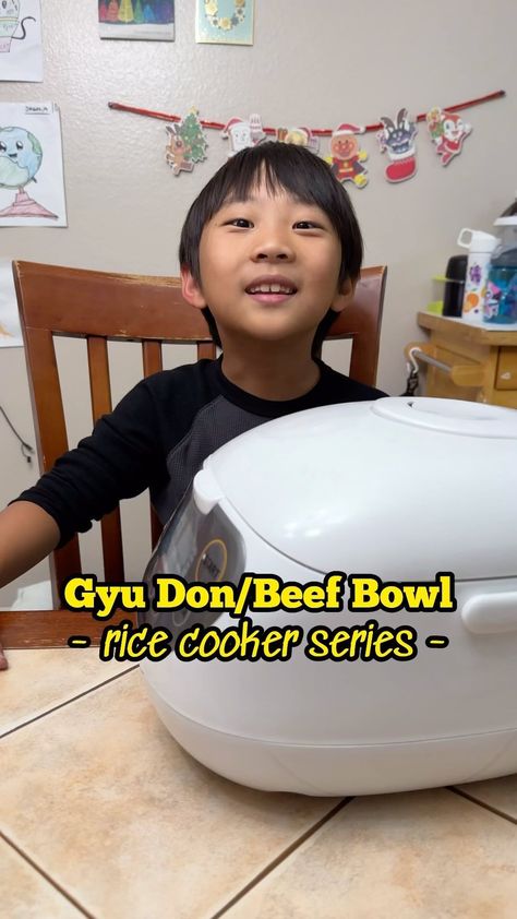 Instagram Gyudon Rice Cooker, Mandu Rice In Rice Cooker, College Rice Cooker Recipes, Things To Cook In A Rice Cooker, Gyudon Rice Bowls, Rice Cooker Meals Asian, Instant Pot Japanese Recipes, Asian Rice Cooker Recipes, Rice Cooker Dinner